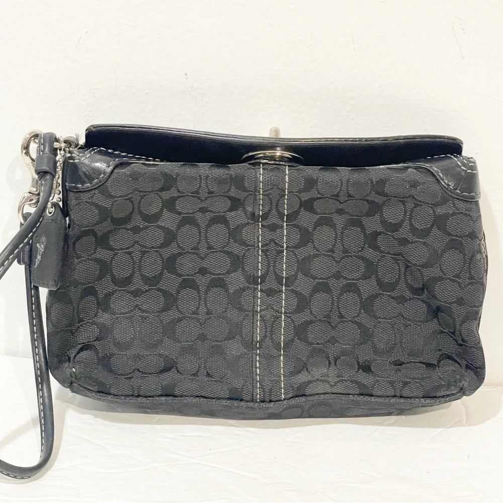 Classic Coach Wristlet Bag in Signature Canvas with Patent Leather Accents - Picture 5 of 5